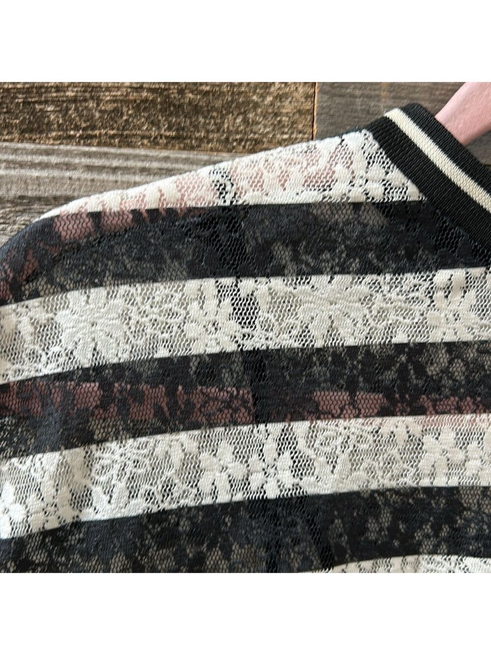 Zara Black and White Stripe Floral Lace Semi Sheer Top Size Small - Picture 2 of 8